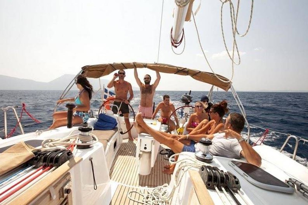 Last Minute per Single Flottiglia - Vacanza in barca a vela in Costiera Amalfitana e Cilentana, Isole Flegree e Pontine